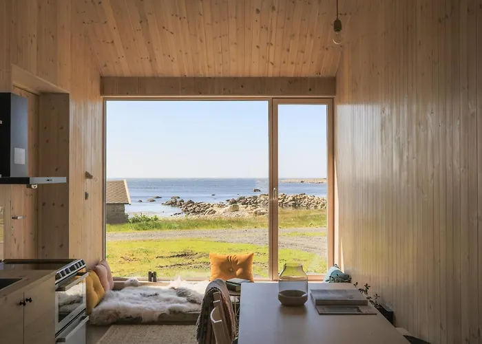 The Longhouse At Lista Апартаменты *